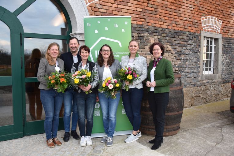 Neuwahl im Steyrer Bäuerinnenbeirat.jpg © BBK KI SE