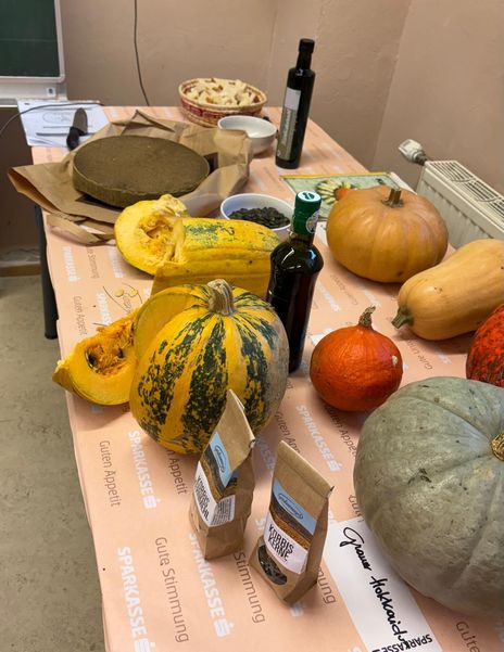 WhatsApp Image 2026-04-06 at 09.30.11 (1).jpg WhatsApp Image 2026-04-06 at 09.30.11 (1).jpg