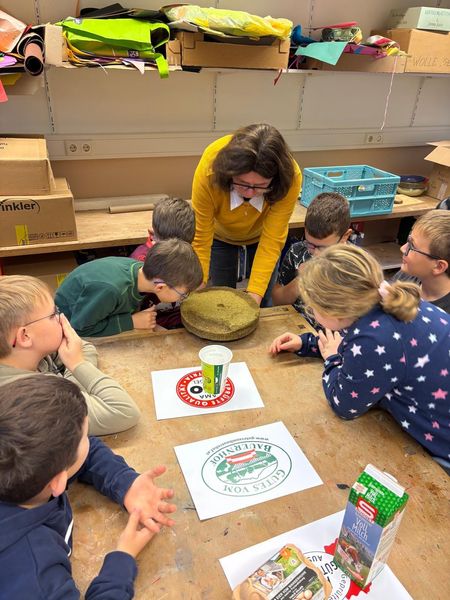 WhatsApp Image 2026-04-06 at 09.30.11 (2).jpg