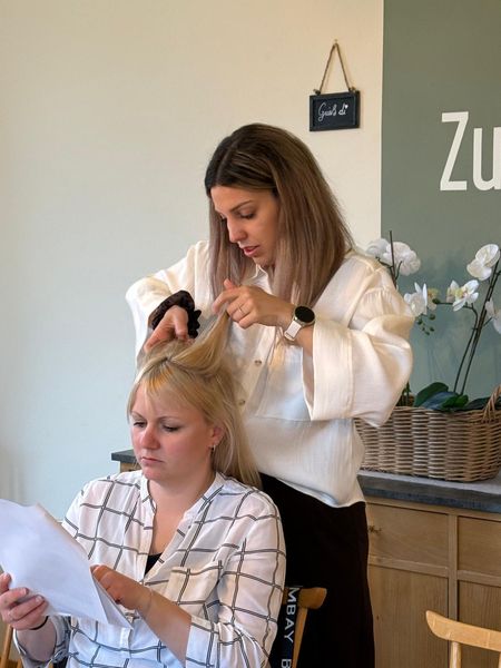 Zopf und Haarflecht Kurs in Aspang ©&nbsp;Waltraud Strobl , Christina Steinacker 