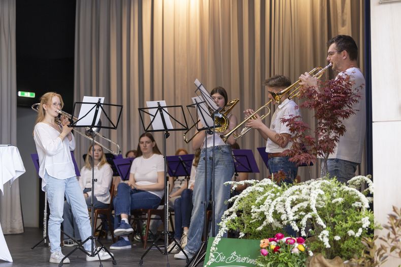 260412 4 Festakt 76.jpg 260412 4 Festakt 76.jpg