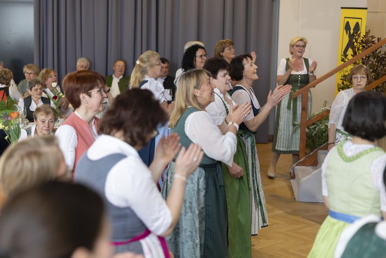 260412 8 Konzert „Die Mayerin“ 64.jpg 260412 8 Konzert „Die Mayerin“ 64.jpg