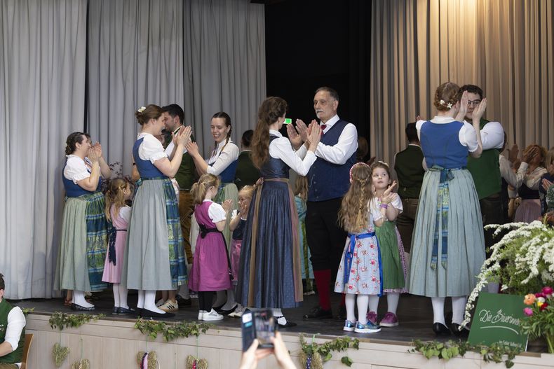 260412 5 Volkstanzgruppe 78.jpg 260412 5 Volkstanzgruppe 78.jpg