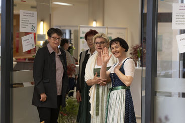 260412_1_Empfang-der-Gäste_12.jpg © Matthias Winter