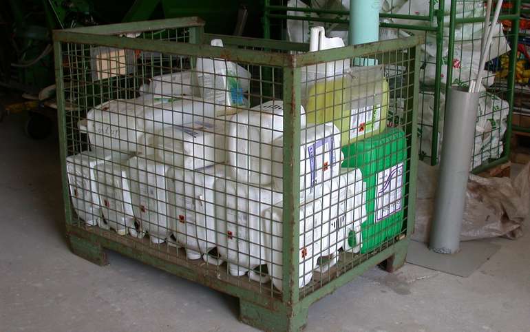 leere PSM-Verpackung.jpg © LK OÖ/Köppl