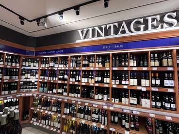 Regalfläche für österreichische Weine in Kanada .jpg © AC Toronto / AC Toronto