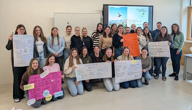 Green Care Schuelerinnen.jpg © Marika Widmann