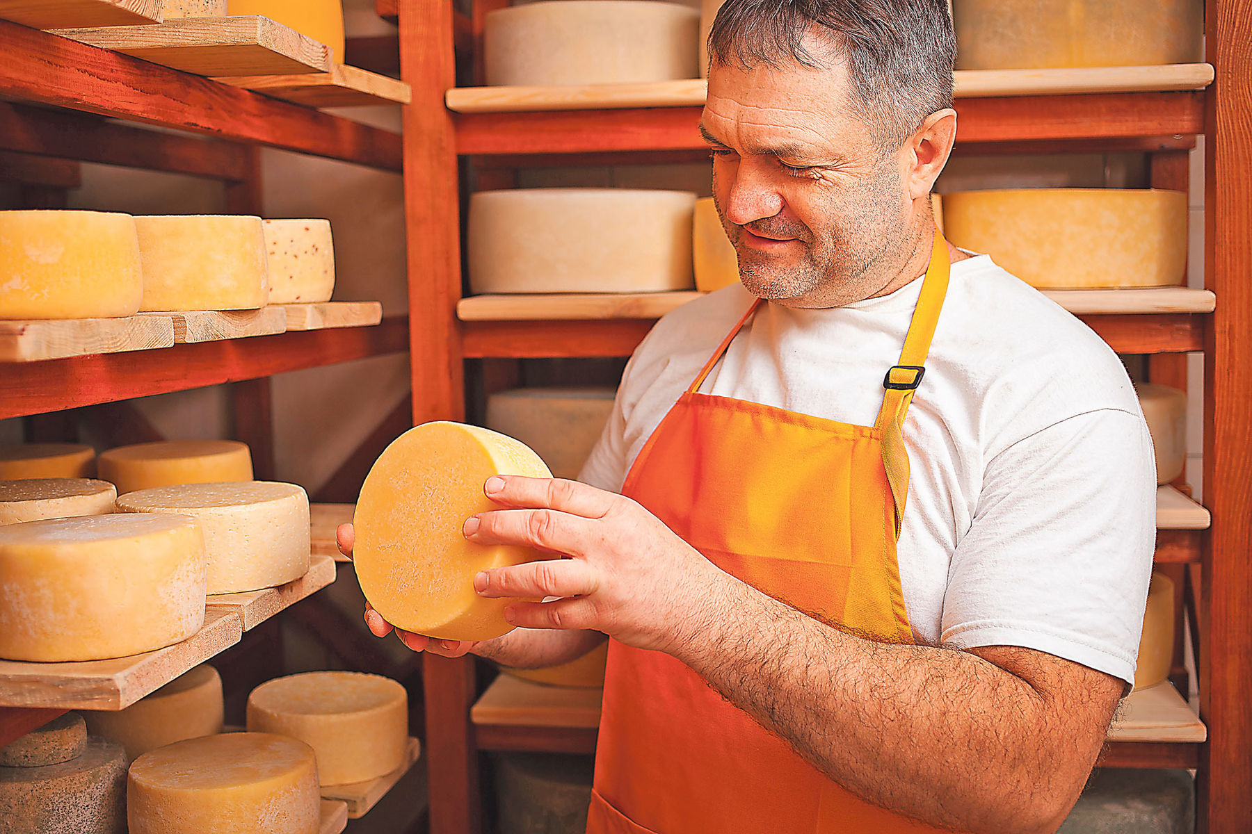 Produktuntersuchung.jpg © AdobeStock