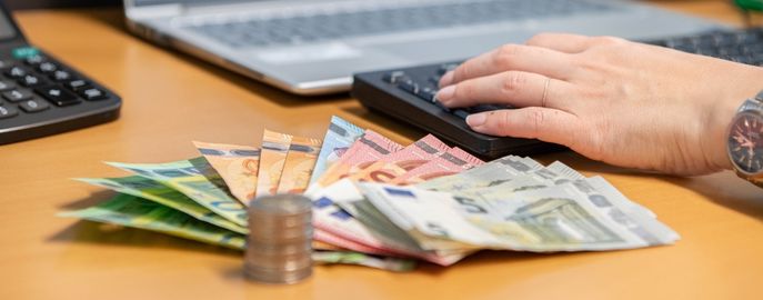Geld_Büroarbeit © Eva Lechner/LK Niederösterreich