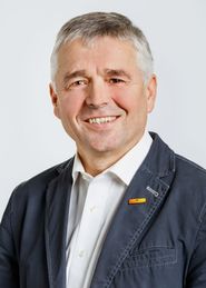 franz_uller-7_5-Homepage-768x1075.jpg © Archiv