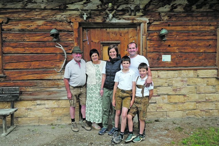 Die Braunen Bergschafe begeistern  die ganze Familie.jpg © Etter