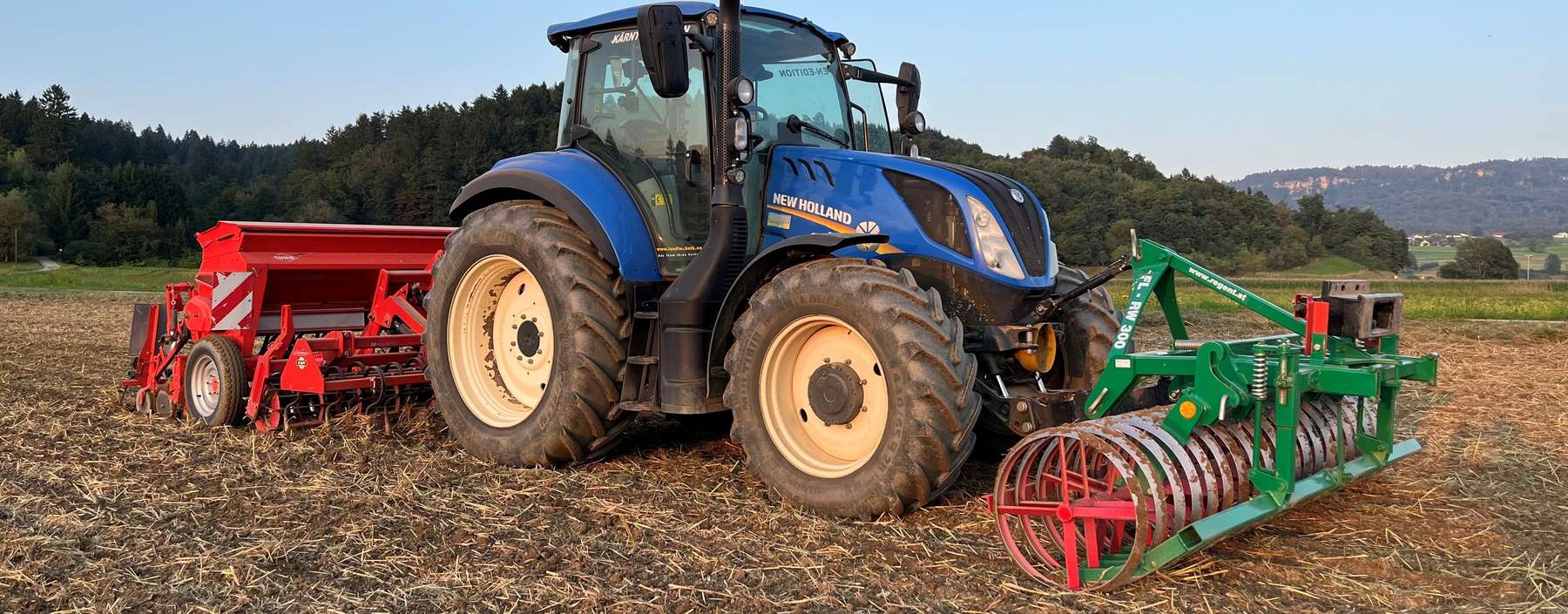 Traktor Zwischenfruchtanbau.jpg © Archiv