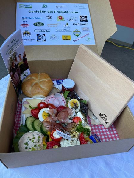 Brunch im Park: Die Bäuerinnen luden zum Genuss im Grünen ein ©&nbsp;Die Bäuerinnen im Bezirk Waidhofen/Thaya