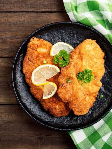 Schnitzel@ AdobeStock_222189877 (1).jpg © stock.adobe.com