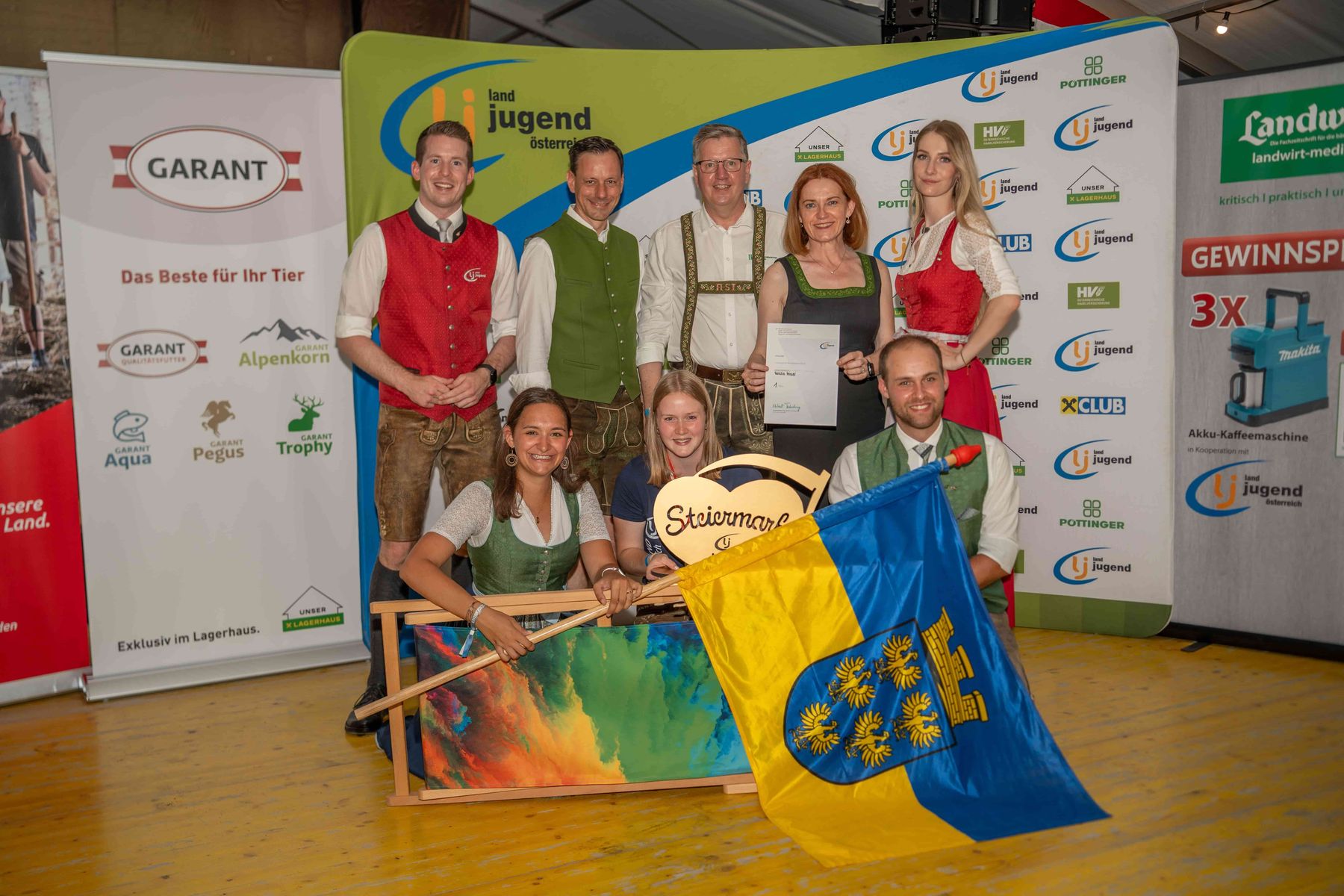 Landjugend misst sich im Sensenmähen 2026 2.jpg © Barbara Stipper