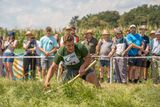 Landjugend misst sich im Sensenmähen 2026 11.jpg © Barbara Stipper