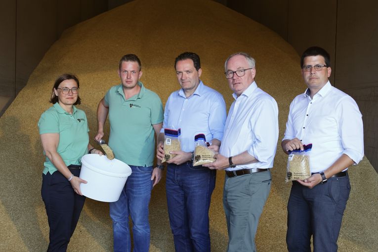 Gruppenfoto.jpg © BMLUK