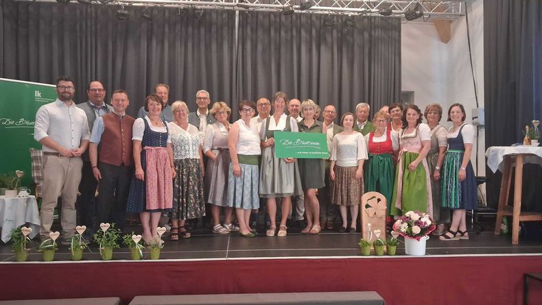50 Jahr-Feier Gebiet Kirchberg/Wagram © Die Bäuerinnen im Gebiet Kirchberg am Wagram/Andrea Mayer 50 Jahr-Feier Gebiet Kirchberg/Wagram © Die Bäuerinnen im Gebiet Kirchberg am Wagram/Andrea Mayer