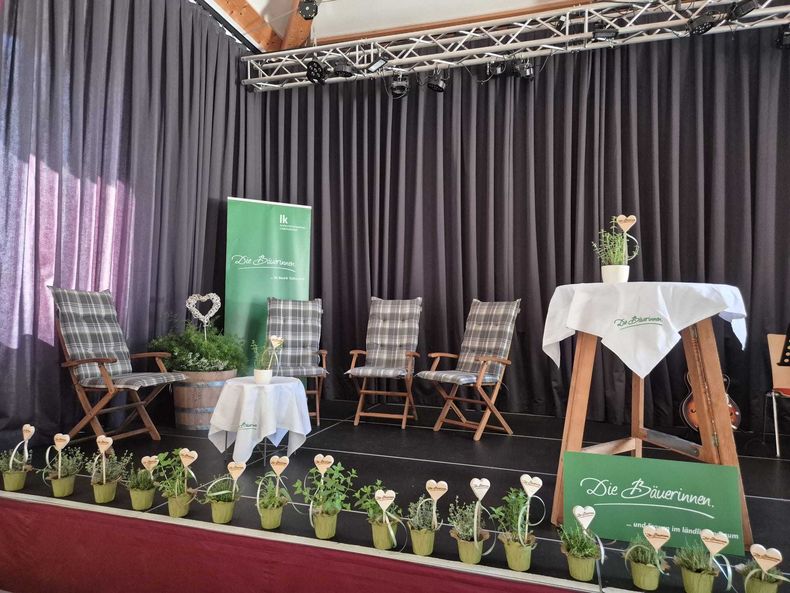 50 Jahr-Feier Gebiet Kirchberg/Wagram © Die Bäuerinnen im Gebiet Kirchberg am Wagram/Andrea Mayer 50 Jahr-Feier Gebiet Kirchberg/Wagram © Die Bäuerinnen im Gebiet Kirchberg am Wagram/Andrea Mayer