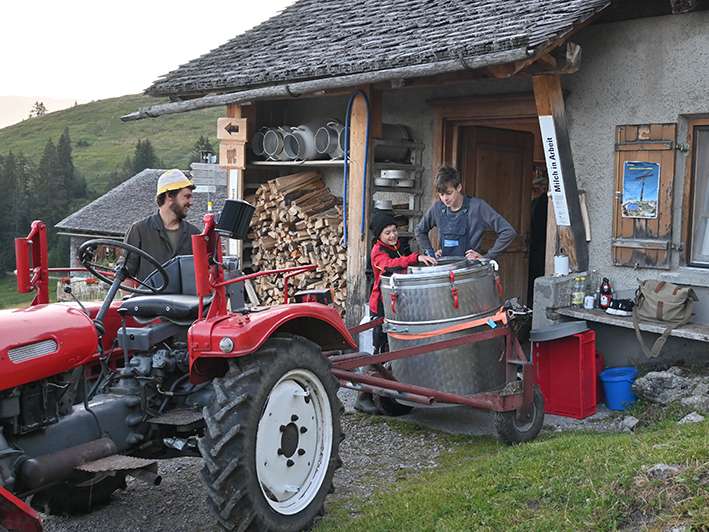 Sennen auf der Alpe Steris.jpg © LK Vbg.