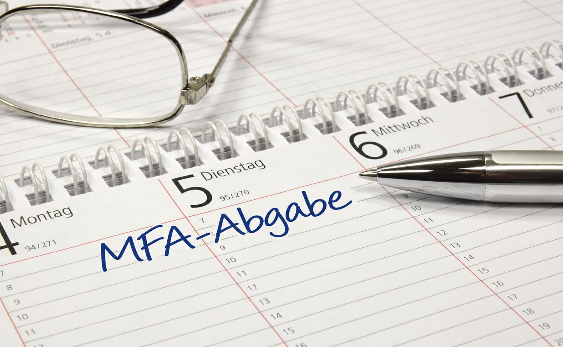 MFA.jpg © AdobeStock und KI-geniert