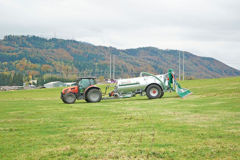 Grünland im Herbst .jpg © Hatheier