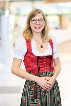 [179331035915580.jpg]