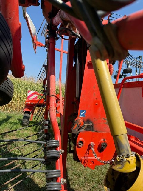 [3186-6087912-3.jpg]