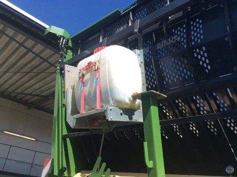 [3229-6614953-10.jpg]