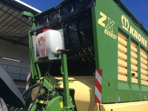 [3229-6614953-9.jpg]