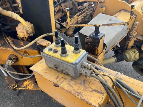 [3229-6614962-6.jpg]