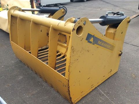 [3229-6679270-4.jpg]