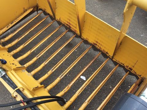 [3229-6679270-7.jpg]