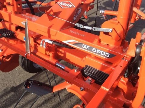 [3229-6731709-7.jpg]