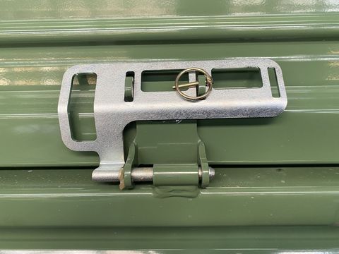 [3244-2909082-4.jpg]