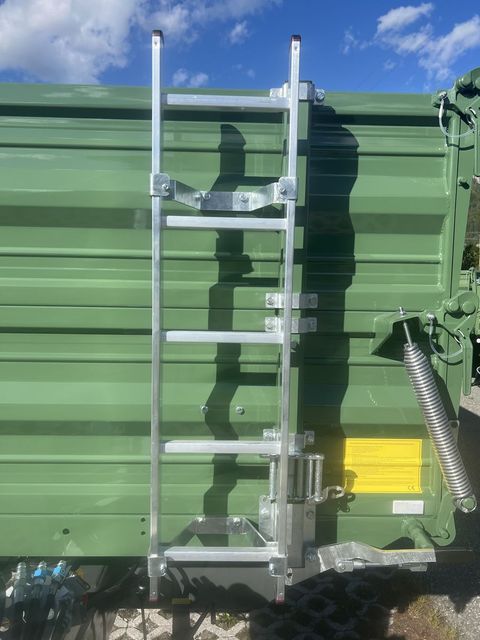 [3244-3270814-8.jpg]