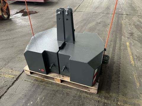 [3244-3395177-3.jpg]