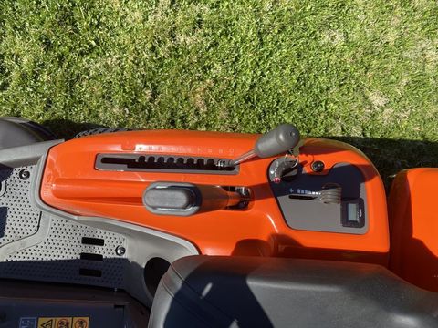 [3244-3548349-7.jpg]