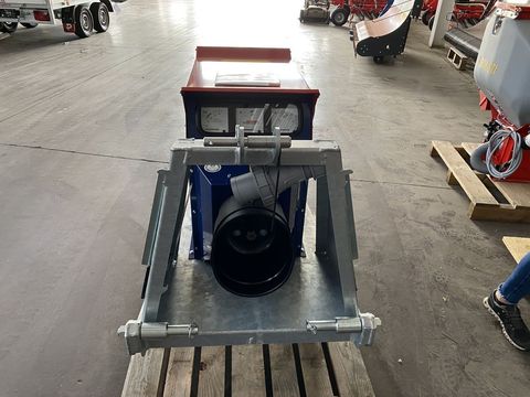 [3244-3714453-6.jpg]