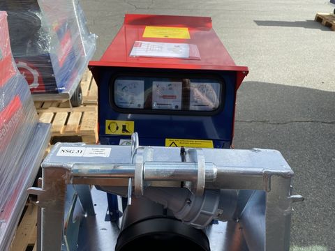 [3244-3863554-4.jpg]