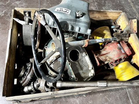 [3244-3907677-5.jpg]