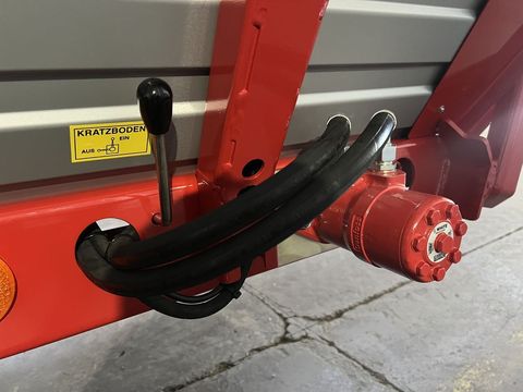 [3244-3979751-21.jpg]