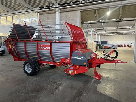 [3244-3979751-8.jpg]