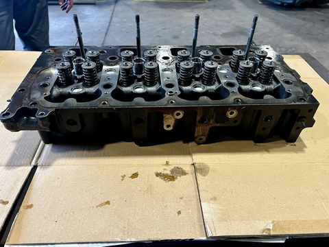 [3244-3982995-4.jpg]