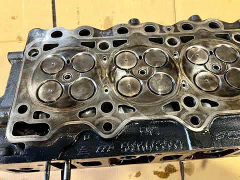 [3244-3982995-5.jpg]