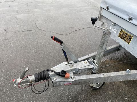 [3244-4129077-5.jpg]