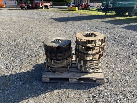 [3244-4703401-4.jpg]