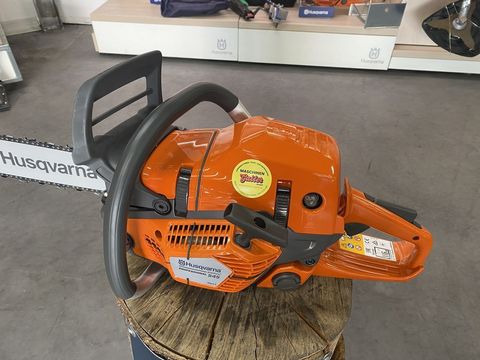 [3244-4716567-10.jpg]