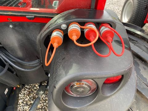 [3244-4788195-11.jpg]