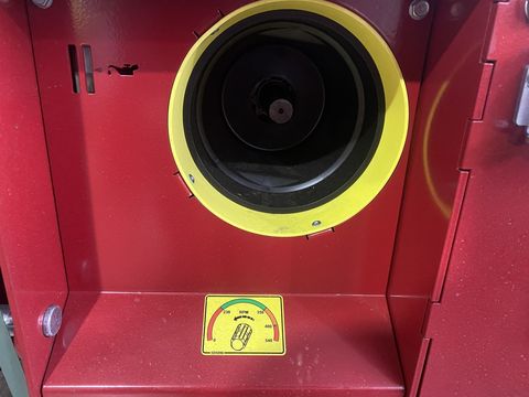 [3244-4803199-6.jpg]